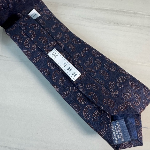 Ryan Seacrest Distinction Blue and Brown Paisley Tie - Picture 2 of 5